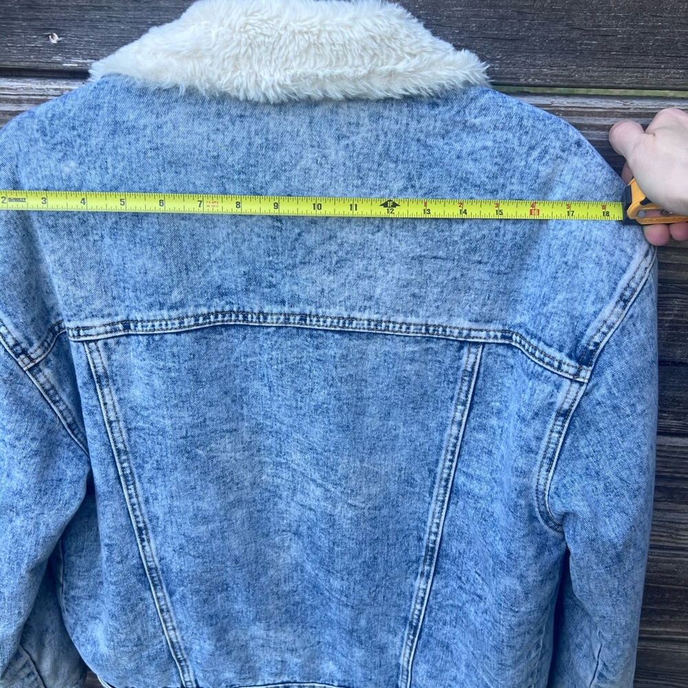 A.Peach Oversized Retro Denim Jacket Extremely Soft Faux Fur Lining - Picture 12 of 12